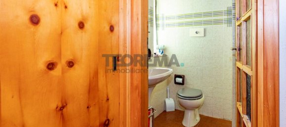 5 غرف نوم فيلا في Onore, Italy رقم 264554 41