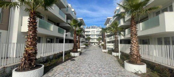 3 bedrooms Apartment in Rimini, Italy No. 101174 9