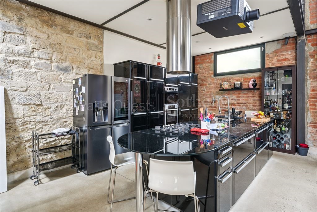 Дом с 5 спальнями в Аньер-сюр-Сен, Франция № 322966