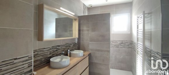 4 bedrooms House in Brizambourg, France No. 103203 12