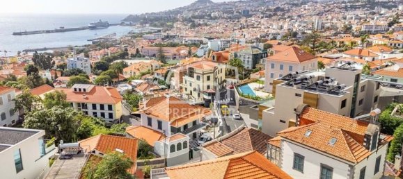 5 غرف نوم منزل في Funchal, Portugal رقم 104422 7