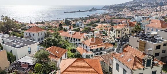 5 غرف نوم منزل في Funchal, Portugal رقم 104422 5