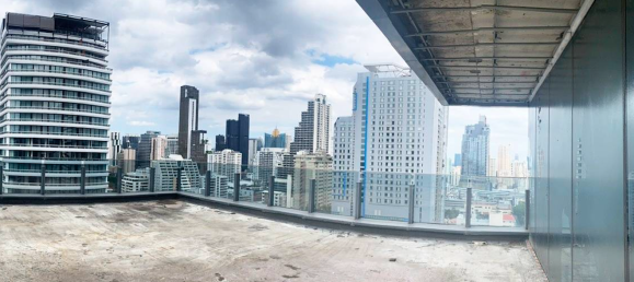 4 bedrooms Penthouse in Watthana, Thailand No. 9731 5