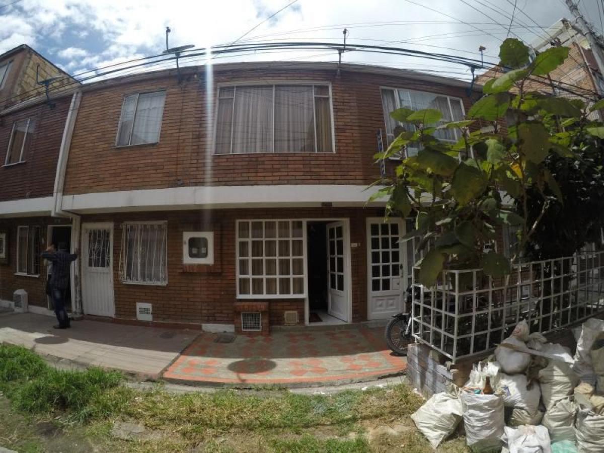 2 Schlafzimmer Haus in Bogota, Colombia, Nr. 10130