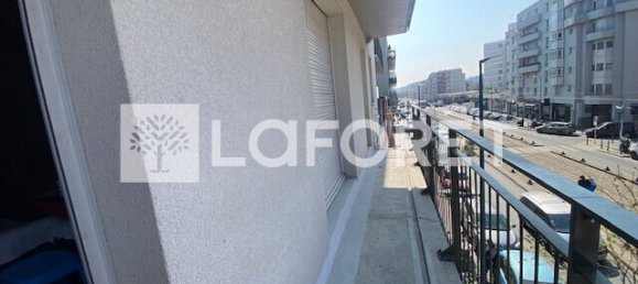 2 chambres Appartement à Bobigny, France No. 185113 3