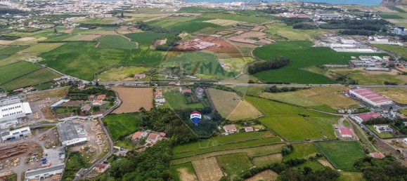 2 bedrooms Bungalow in Rabo de Peixe, Portugal No. 44250 3
