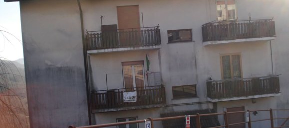 3-salle Appartement à Serra Riccò, Italy No. 222149 8