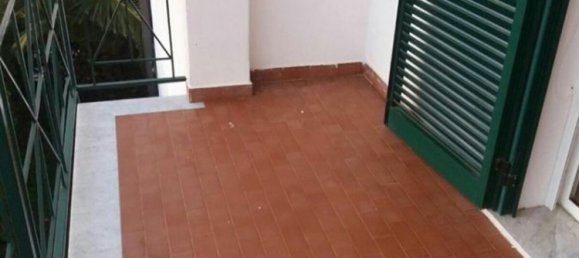 4 rooms Apartment in Fosdinovo, Italy No. 27356 7