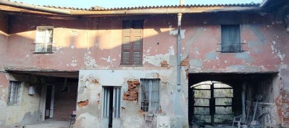 Edificio en Borghetto Lodigiano, Italy 600 m² No. 109601 6