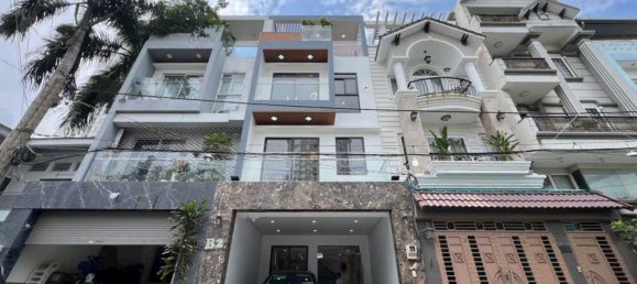 80m² Townhouse in District 7, Vietnam No. 9751 2