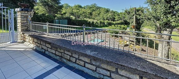 Дом с 5 спальнями в Лаферте-сюр-Аманс, Франция № 50718 11