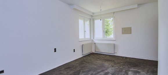 10-salle Bureau à Hinterbruhl, Austria No. 250092 20