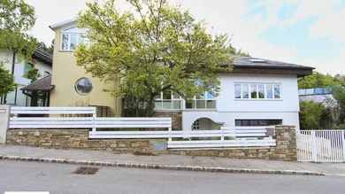 10غرفة مكتب في Hinterbruhl, Austria رقم 250092