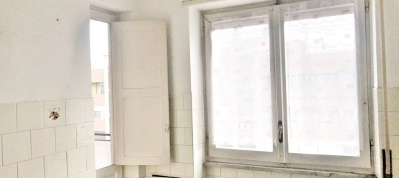 3 rooms Apartment in Rome, Italy No. 166306 32