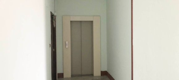 3 rooms Apartment in Rome, Italy No. 166306 6