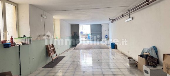 105m² Warehouse in Pollena Trocchia, Italy No. 63730 4