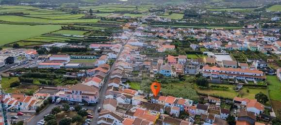 3 bedrooms House in Rabo de Peixe, Portugal No. 46254 2