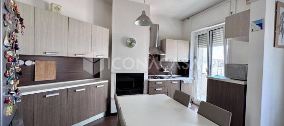 4-salle Appartement à Ostuni, Italy No. 306579 4