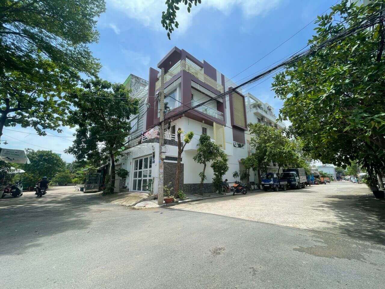 80m² Townhouse in District 7, Vietnam No. 7312