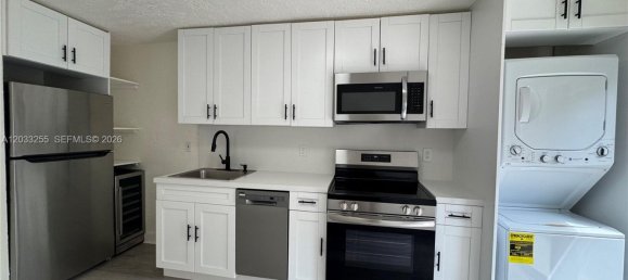 2 Schlafzimmer Wohnung in Miami, USA, Nr. 615004 22
