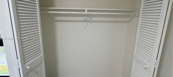 2 Schlafzimmer Wohnung in Miami, USA, Nr. 615004 3