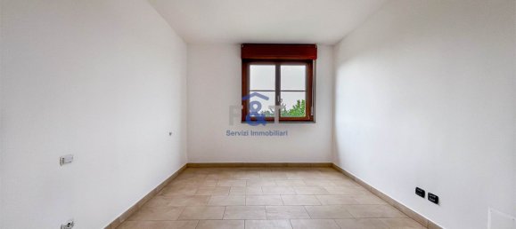 1 bedroom Apartment in Somma Lombardo, Italy No. 110698 12