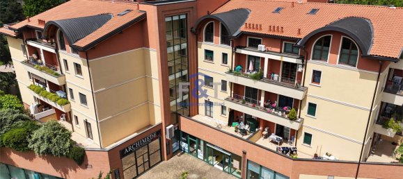 1 bedroom Apartment in Somma Lombardo, Italy No. 110698 9