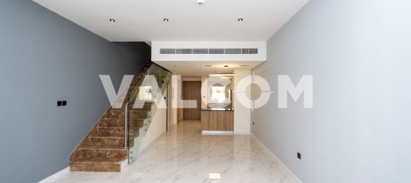 2 bedrooms Villa in Dubai Land, UAE No. 12870 6