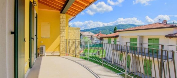 2 bedrooms Apartment in Negrar, Italy No. 289593 2