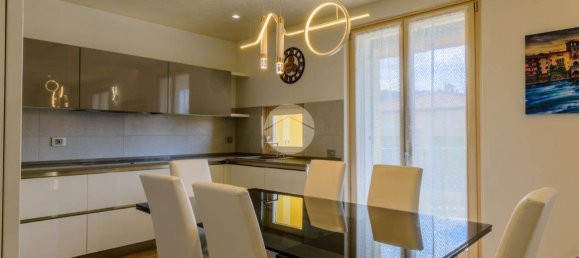 2 bedrooms Apartment in Negrar, Italy No. 289593 8