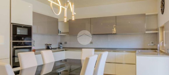 2 bedrooms Apartment in Negrar, Italy No. 289593 10