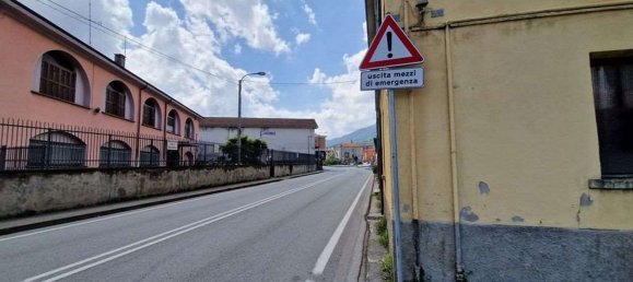 عقار تجاري في Gravellona Toce, Italy 216متر مربع رقم 67961 11