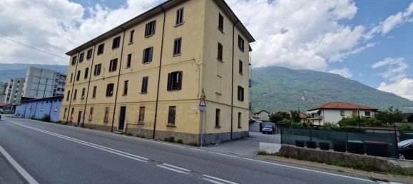 عقار تجاري في Gravellona Toce, Italy 216متر مربع رقم 67961 2