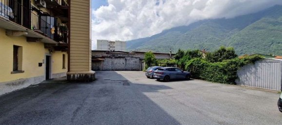 عقار تجاري في Gravellona Toce, Italy 216متر مربع رقم 67961 14