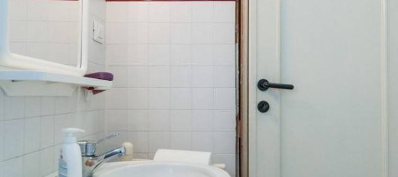 2 rooms Office in Rome, Italy No. 100624 14