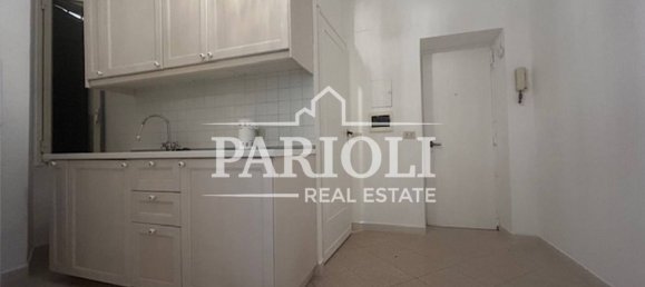 1 bedroom Apartment in Rome, Italy No. 357500 6