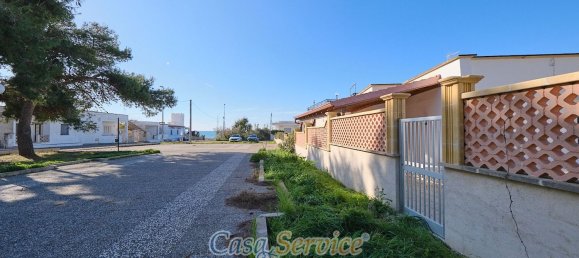 4 rooms House in Taviano, Italy No. 187874 10