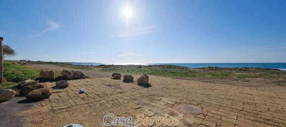 4 rooms House in Taviano, Italy No. 187874 13