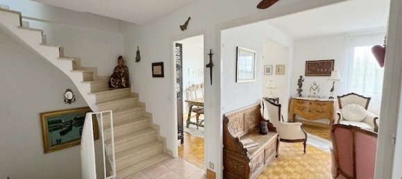4 bedrooms House in Villennes-sur-Seine, France No. 189199 8