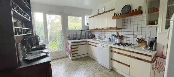 4 bedrooms House in Villennes-sur-Seine, France No. 189199 6