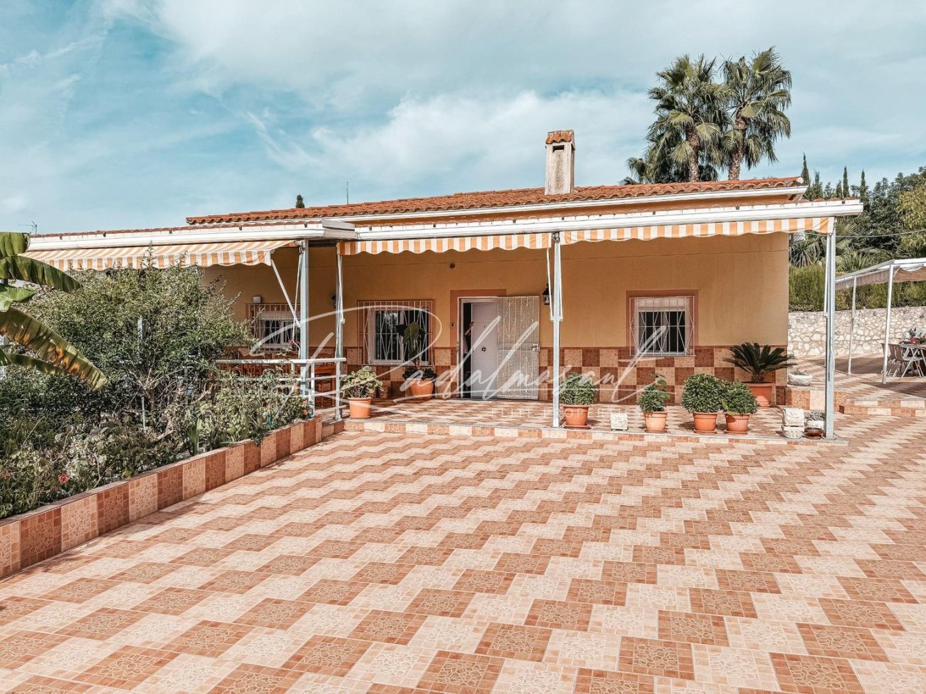 4 bedrooms House in Sant Pere i Sant Pau, Spain No. 229132