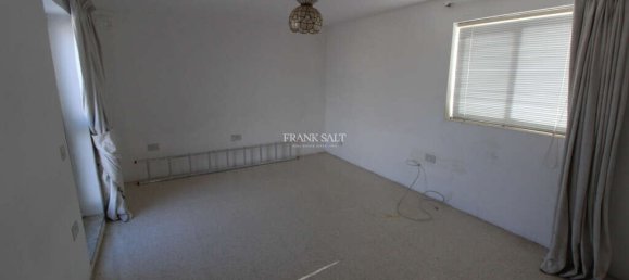 Bungalow de 3 dormitorios en Attard, Malta No. 11253 5