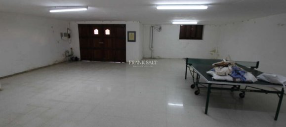 Bungalow de 3 dormitorios en Attard, Malta No. 11253 14