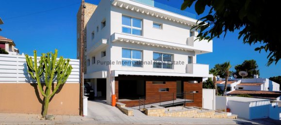 Apartamento de 2 dormitorios en Germasogeia, Cyprus No. 5354 16