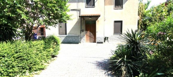 2 bedrooms Apartment in Colorno, Italy No. 225901 15