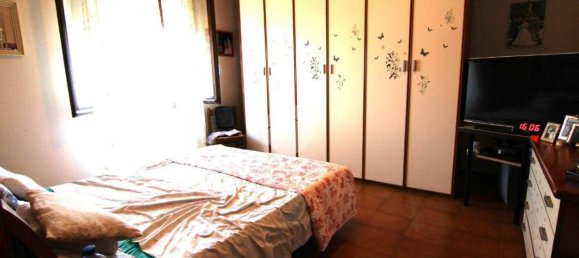 2 bedrooms Apartment in Colorno, Italy No. 225901 10