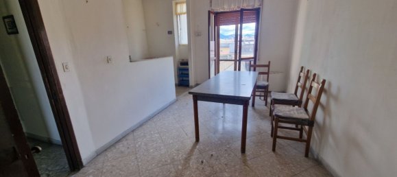3 rooms Apartment in Scafati, Italy No. 269443 6