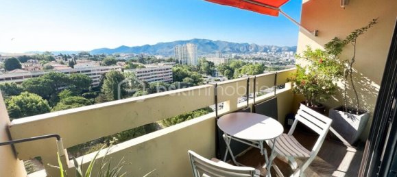 Квартира с 2 спальнями в Марсель, Франция № 361008 2