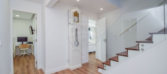 5 Schlafzimmer Haus in Rio de Mouro, Portugal, Nr. 40046 19