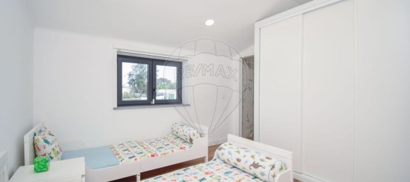 5 Schlafzimmer Haus in Rio de Mouro, Portugal, Nr. 40046 23